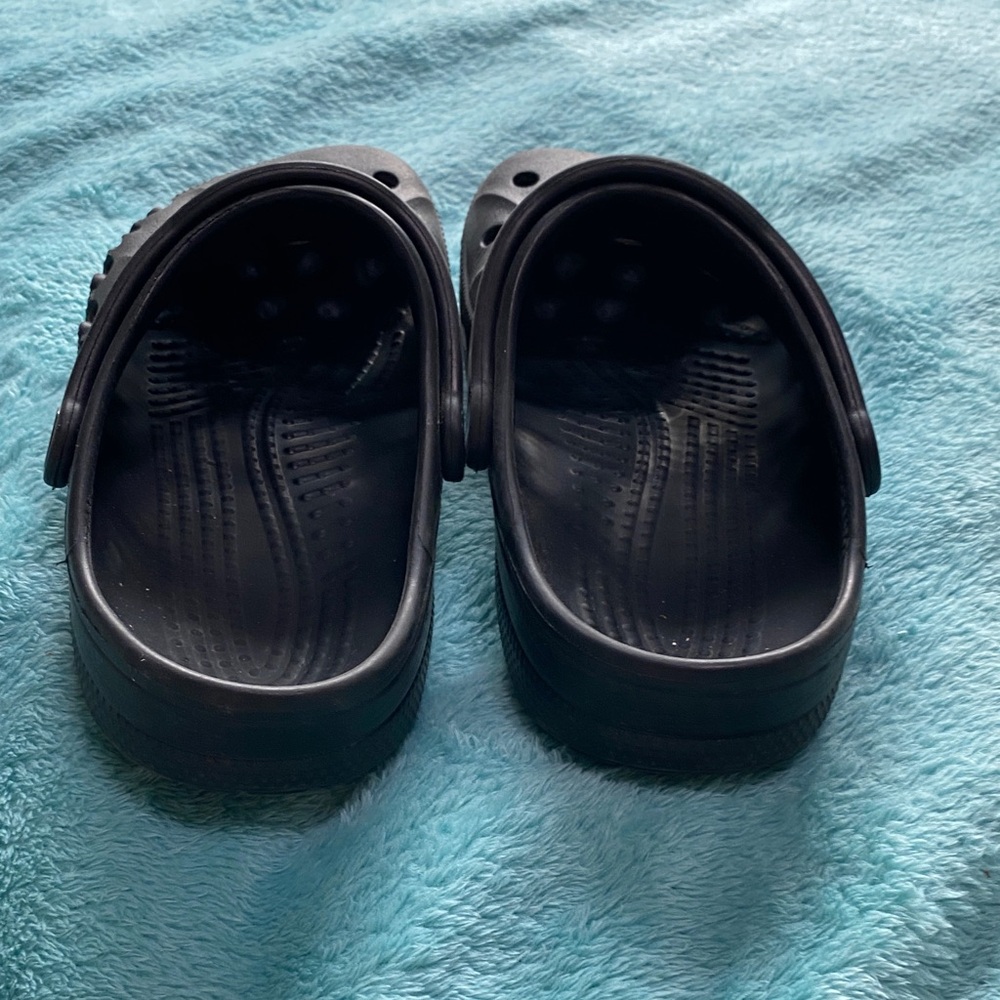 CROCS classic black shoes W8 M6 mules clogs - Picture 3 of 6